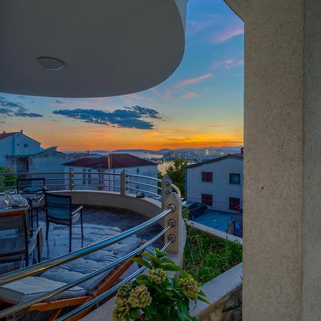 Apartments Pepa โปดสตรานา ภายนอก รูปภาพ