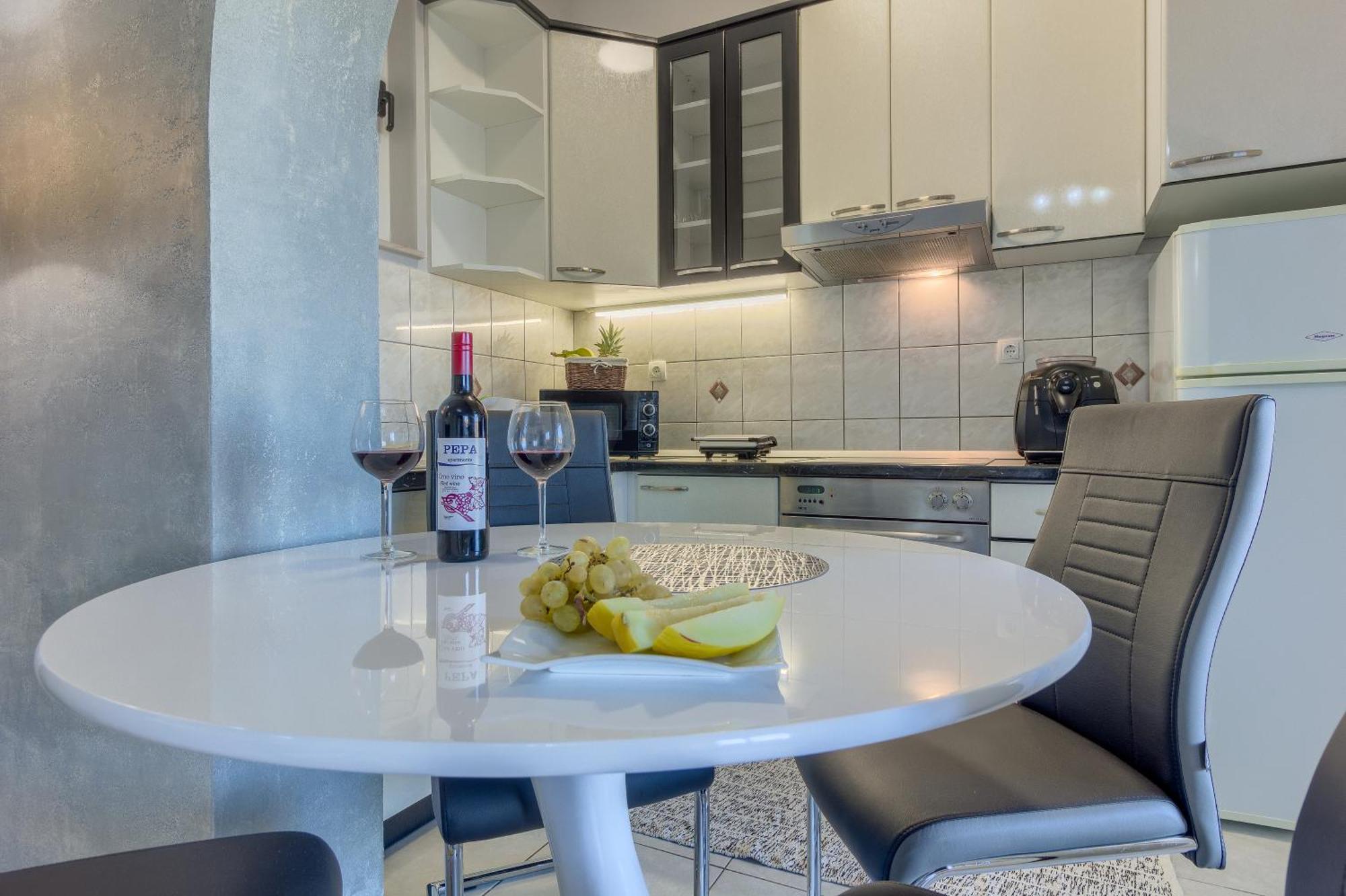 Apartments Pepa โปดสตรานา ห้อง รูปภาพ
